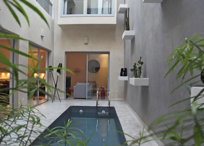 Riad Romana