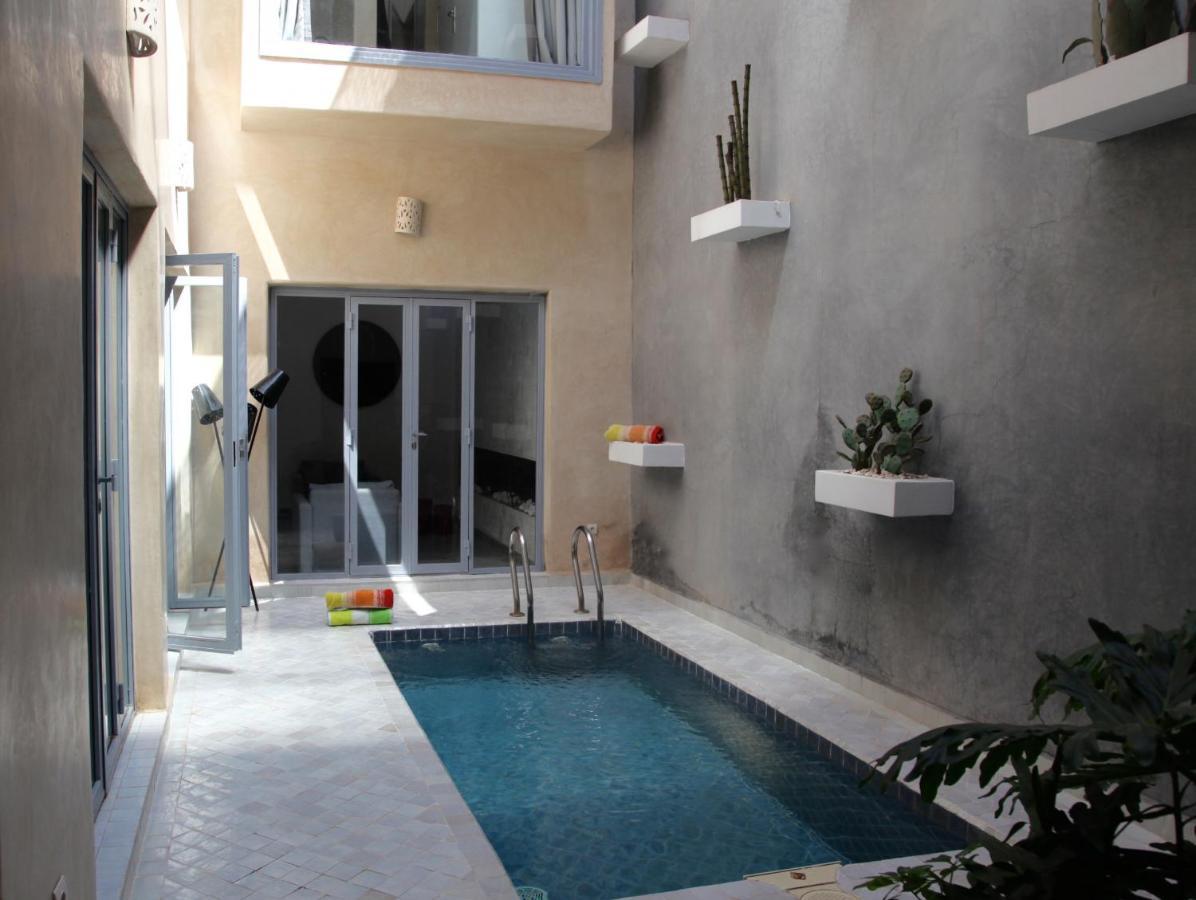 Romana * Marrakesh